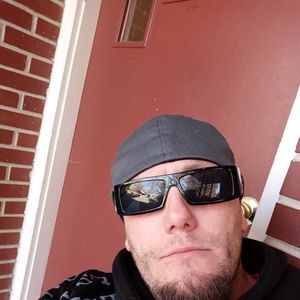 Meet your Posher, Eddie